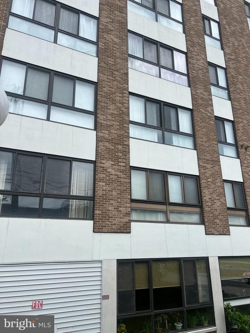 7600 E Roosevelt Boulevard #904 photo 4