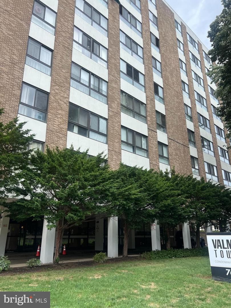 7600 E Roosevelt Boulevard #904 photo 6