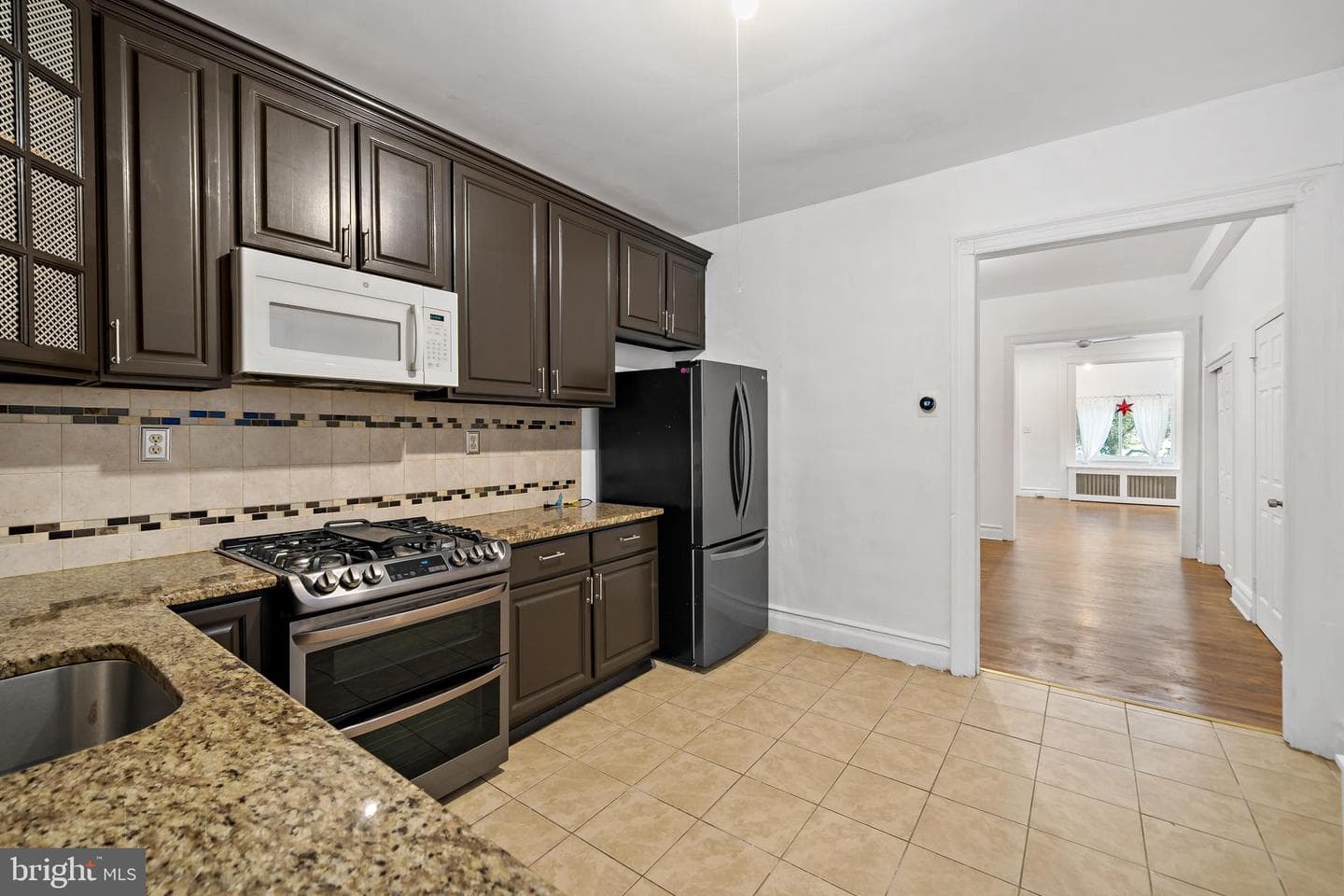 1702 Mifflin Street photo 12