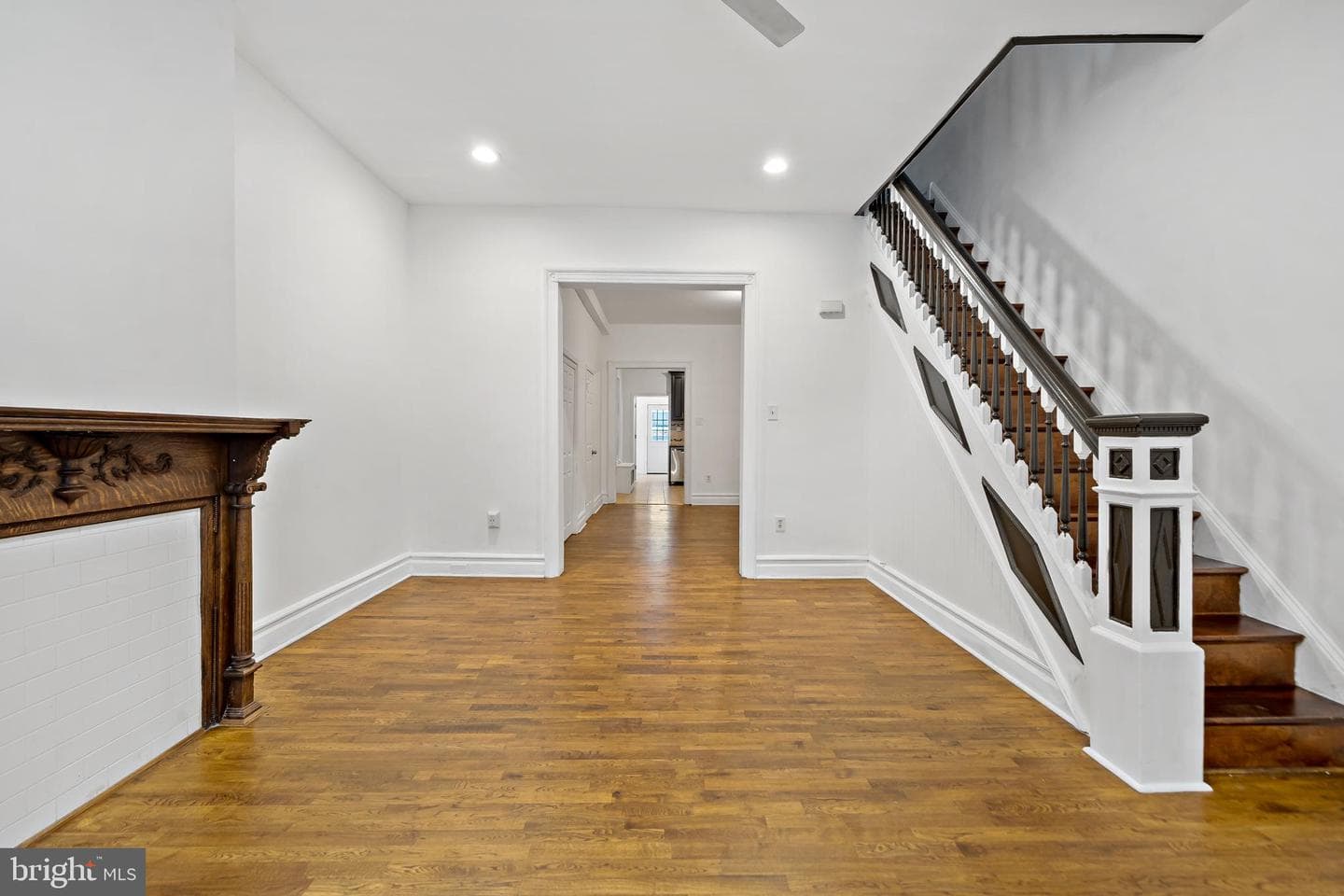 1702 Mifflin Street photo 5