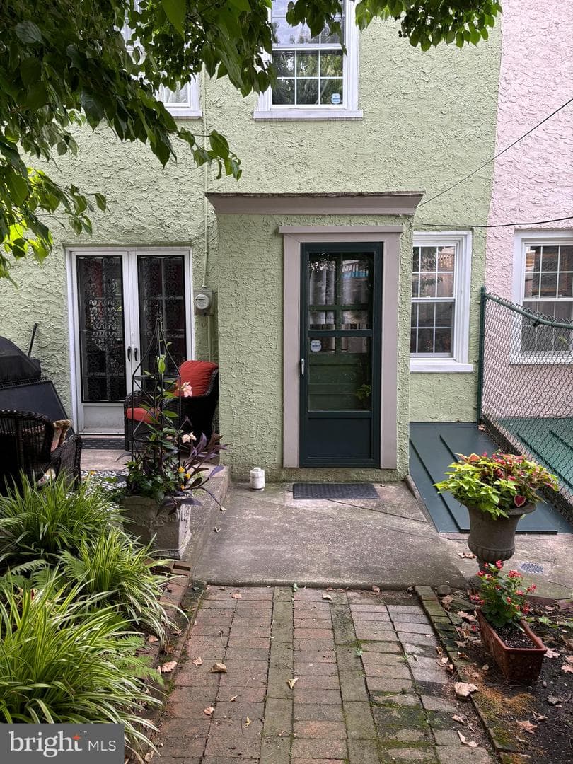 3306 W Penn Street photo 18
