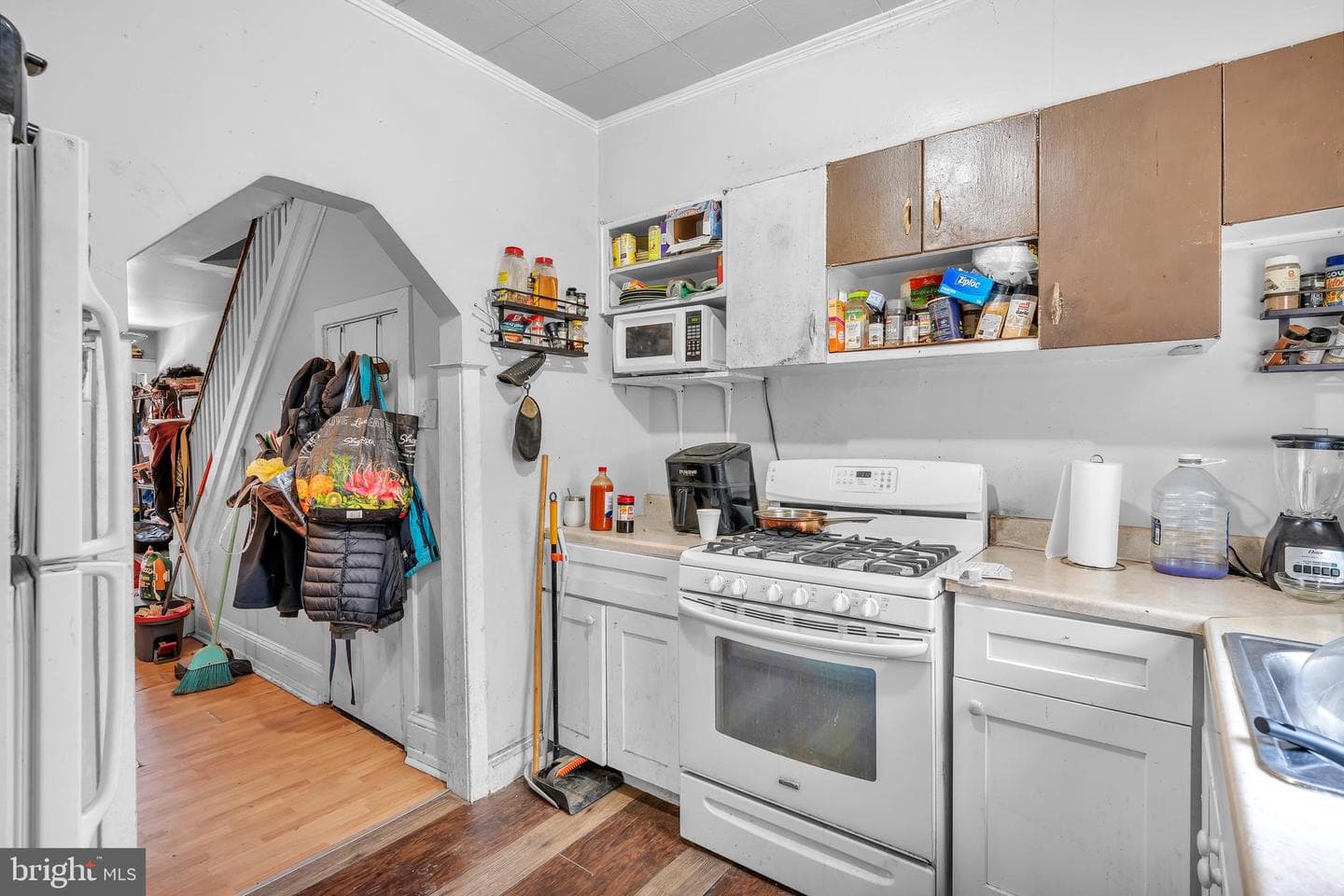 1908 S Beechwood Street photo 11