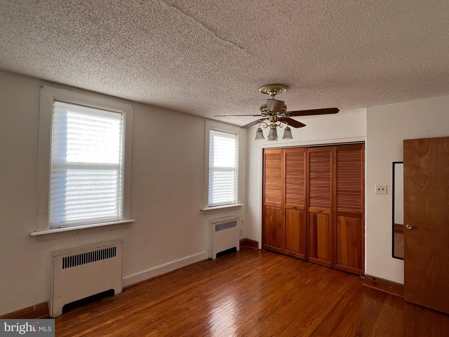5921 Lawndale St. photo 10