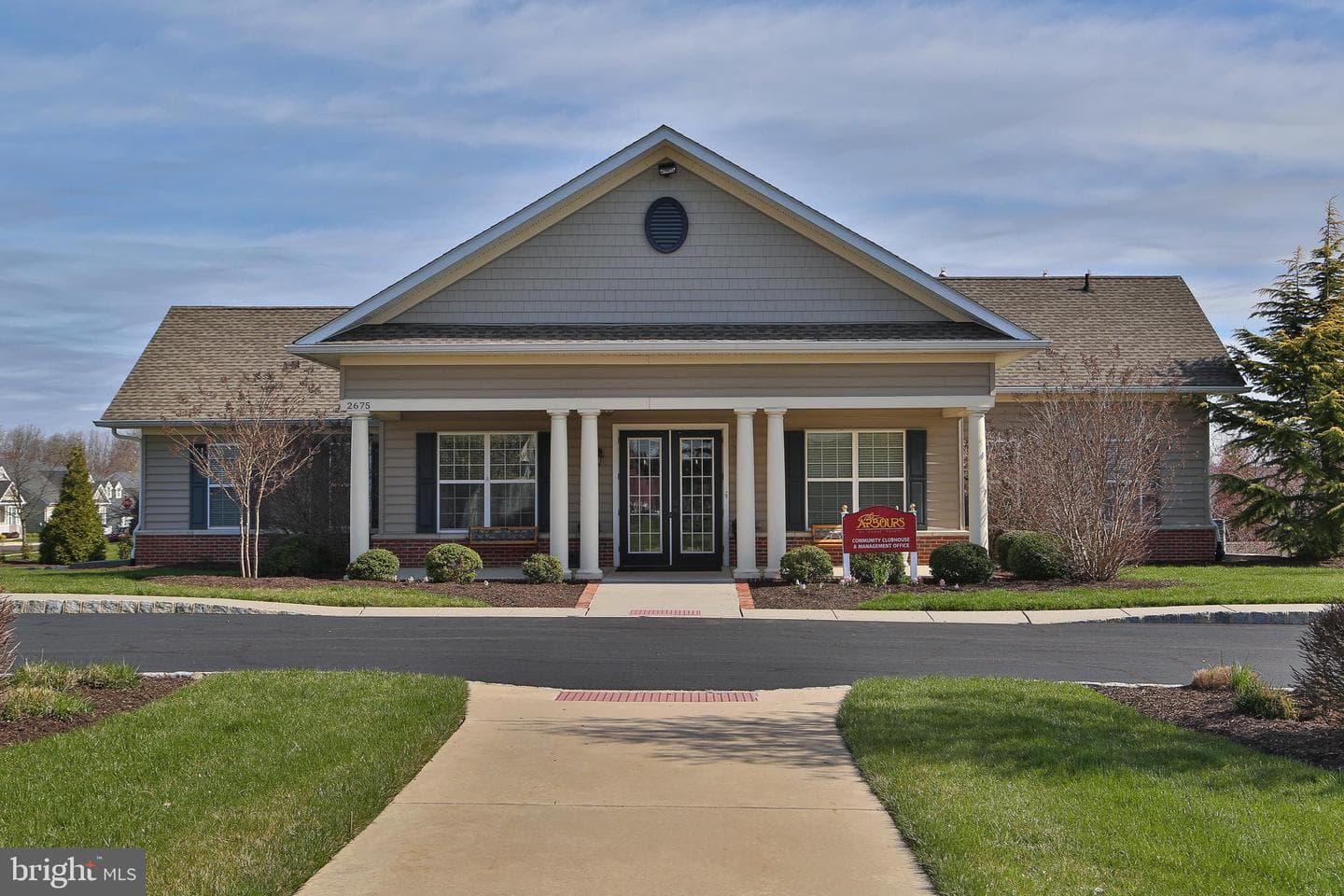 15030 Dahlia Drive photo 2