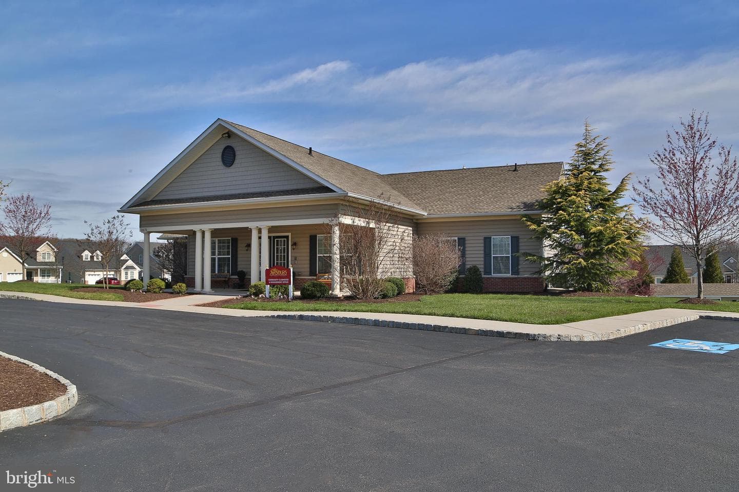 15030 Dahlia Drive photo 20