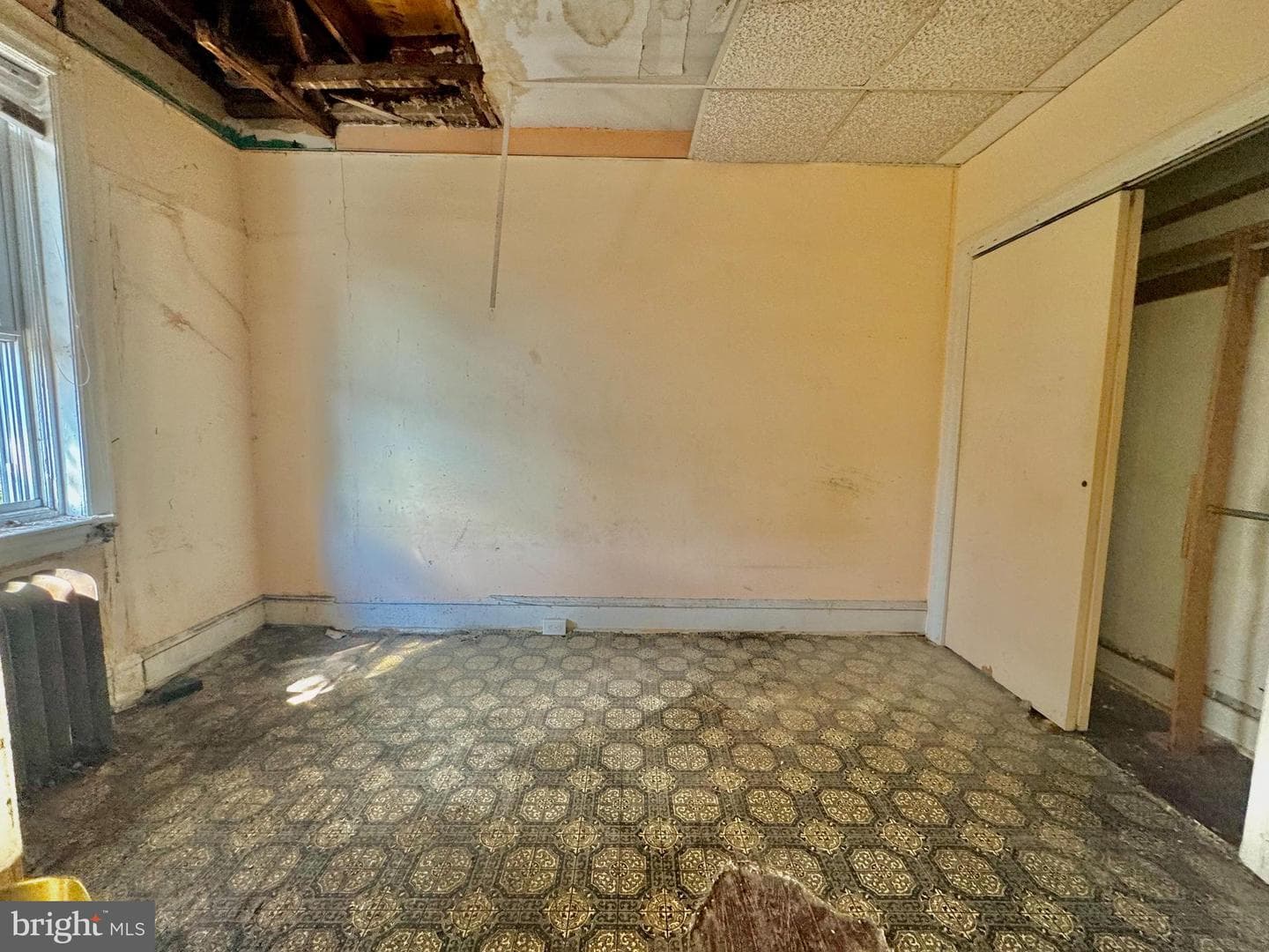 512 S Yewdall Street photo 11