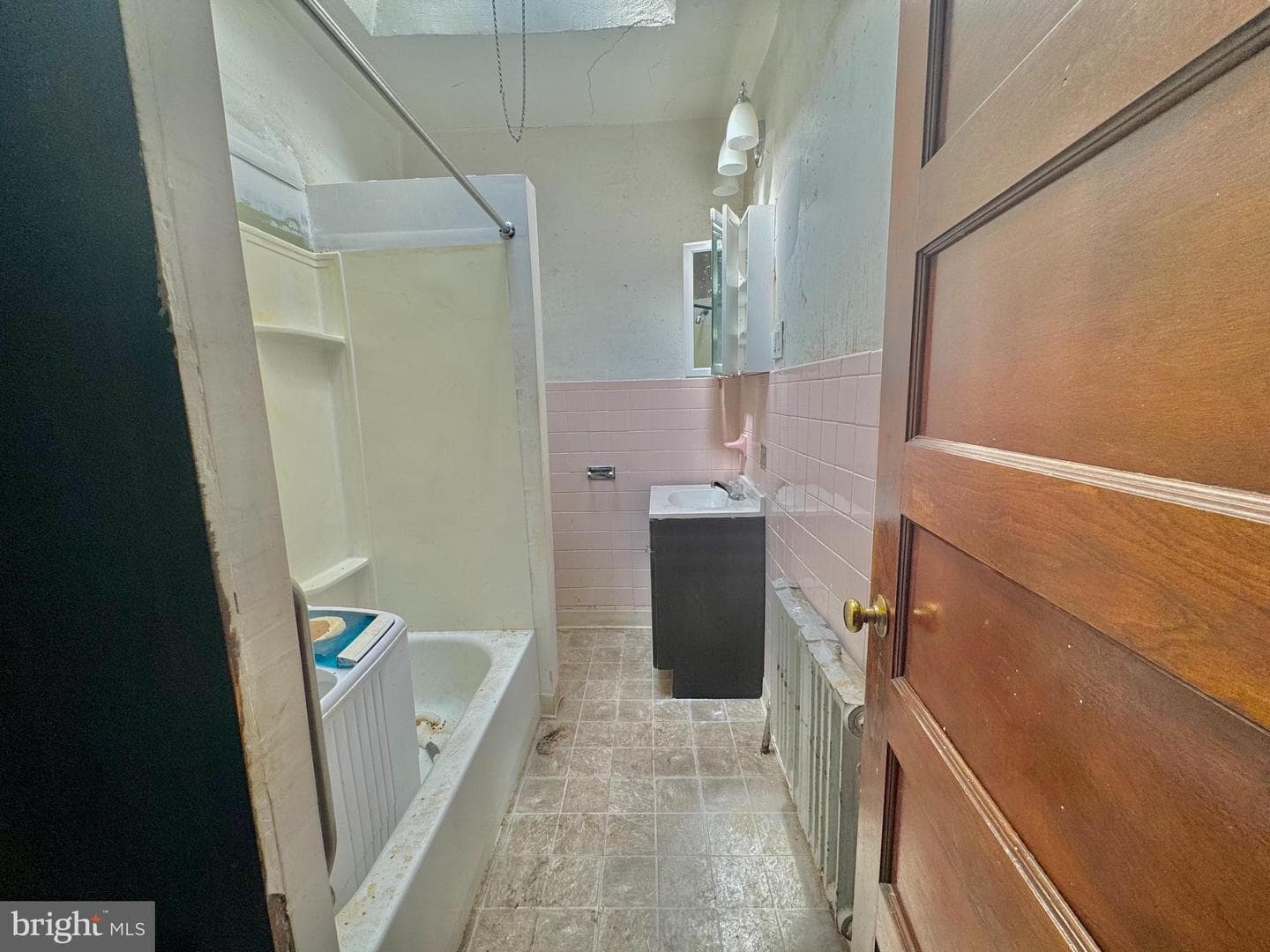 512 S Yewdall Street photo 14