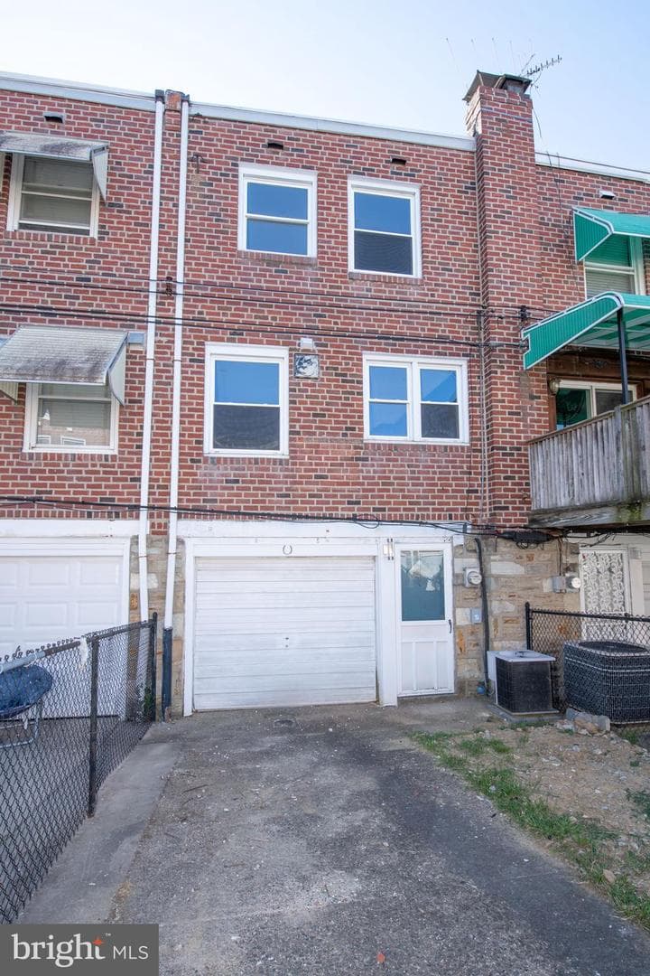 6634 Claridge Street photo 29