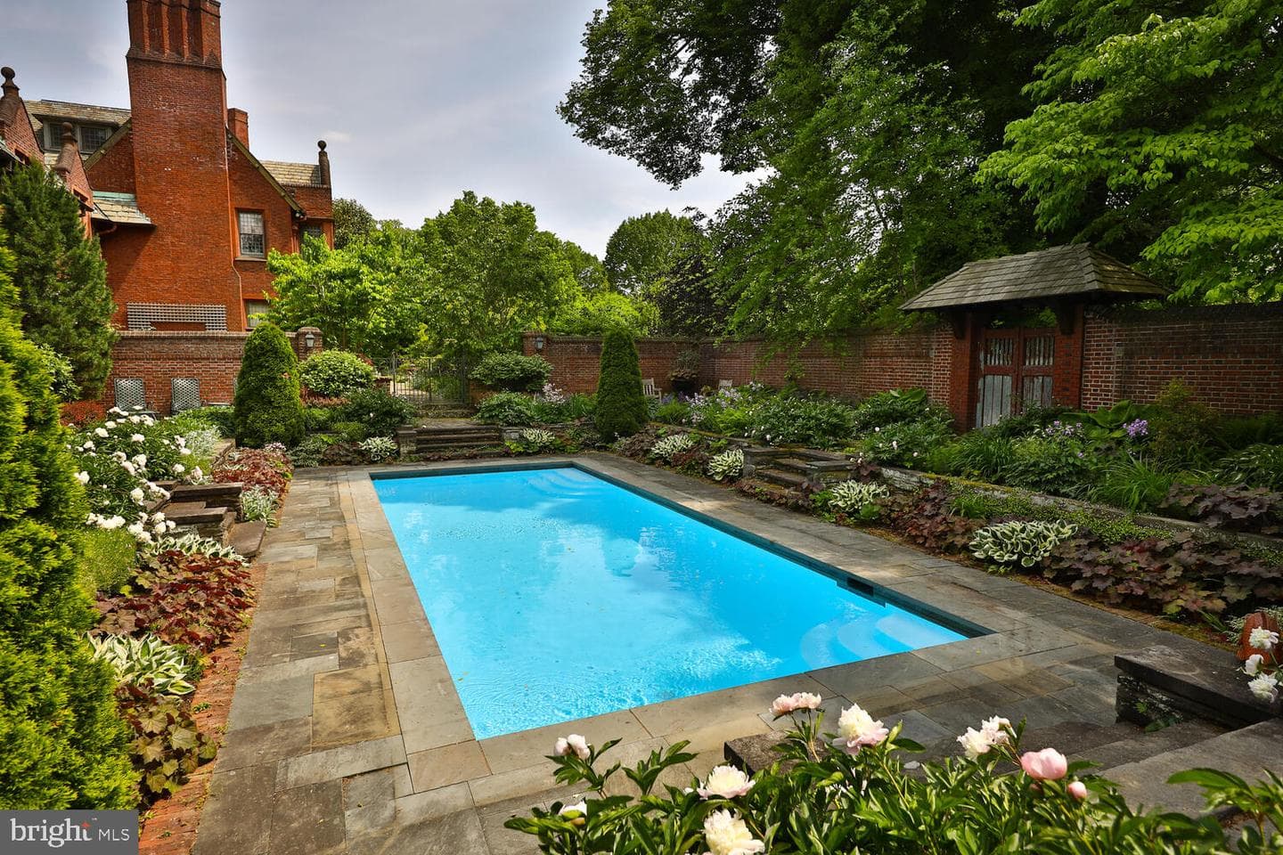 455 And 461 W Chestnut Hill Avenue photo 68