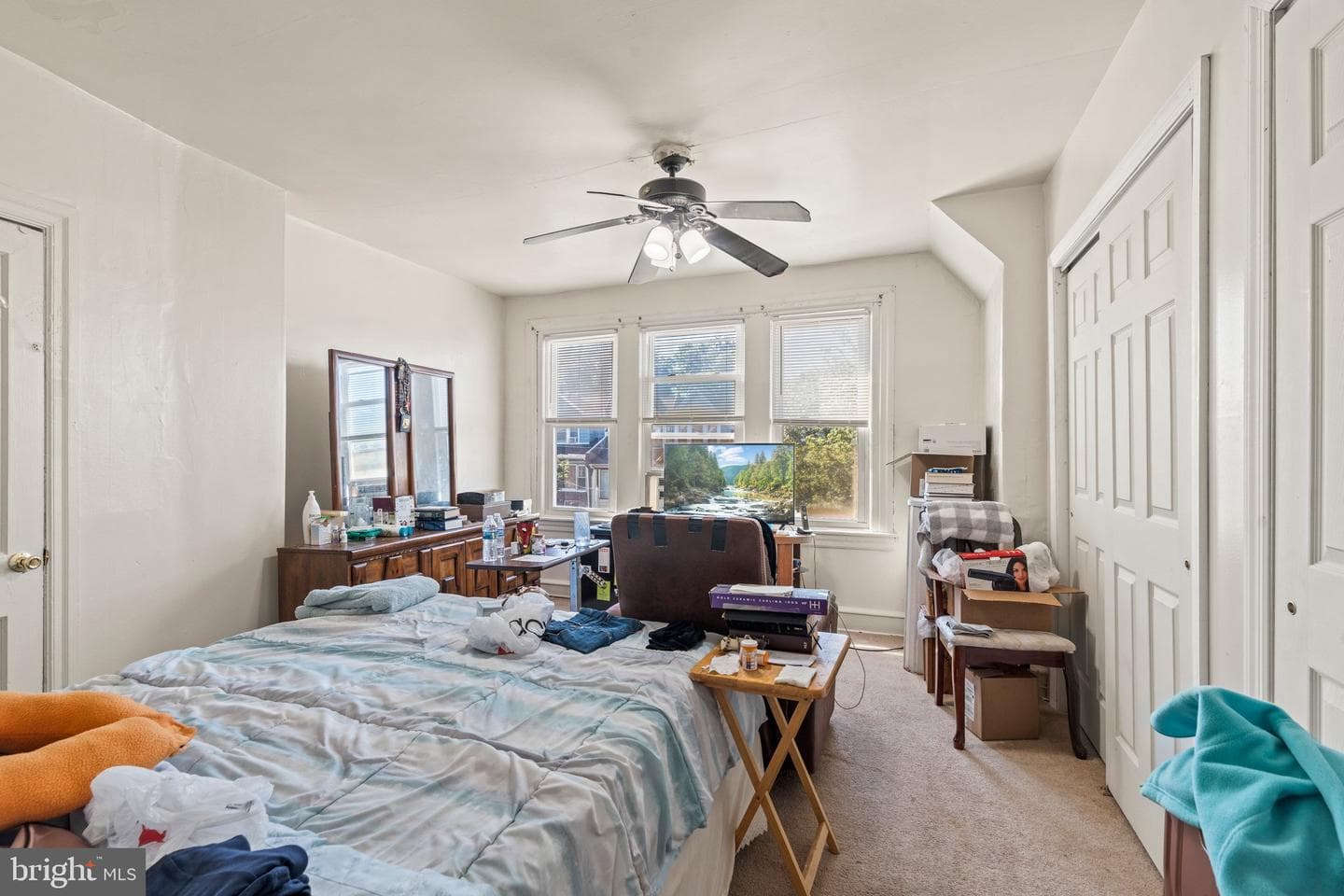 5465 Arlington Street photo 15
