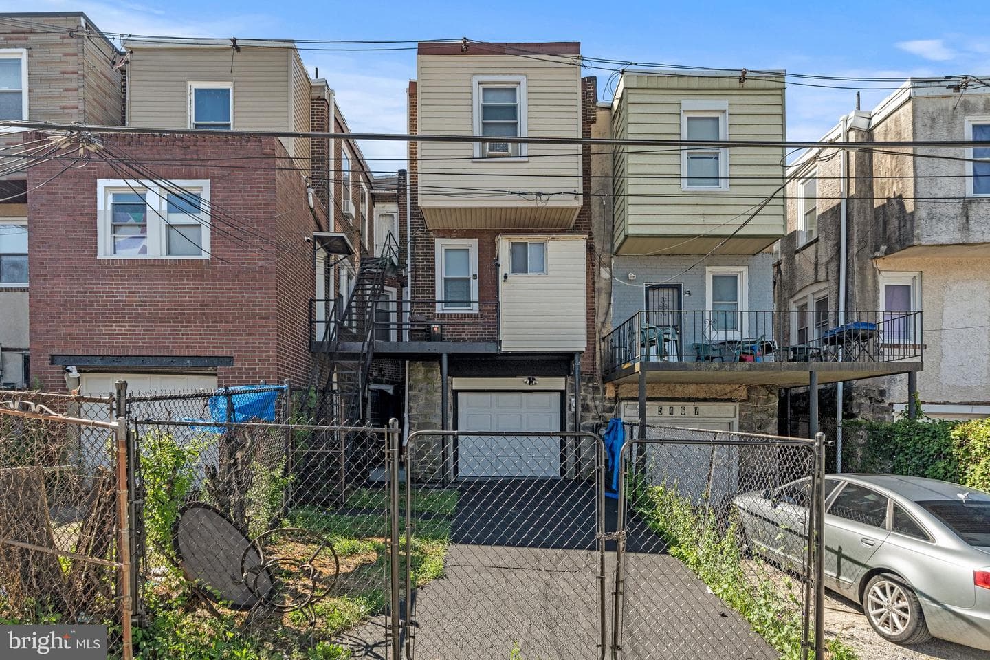 5465 Arlington Street photo 17
