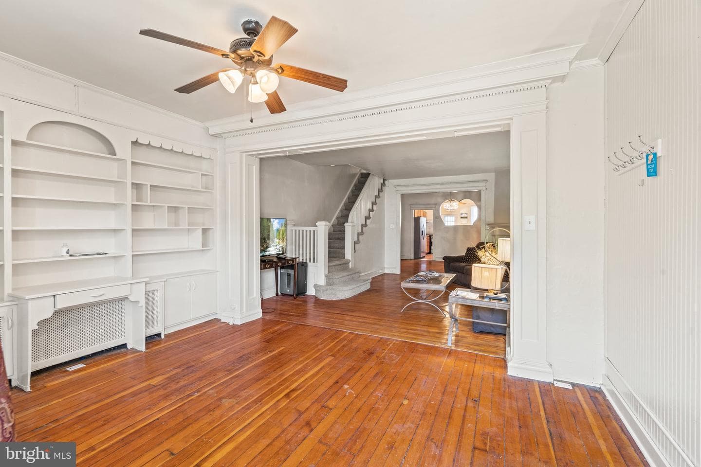 5465 Arlington Street photo 2