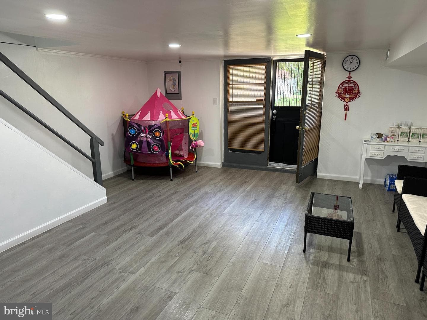 648 Lawler Street photo 21