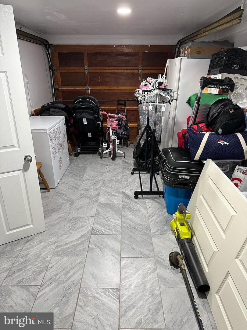 648 Lawler Street photo 23