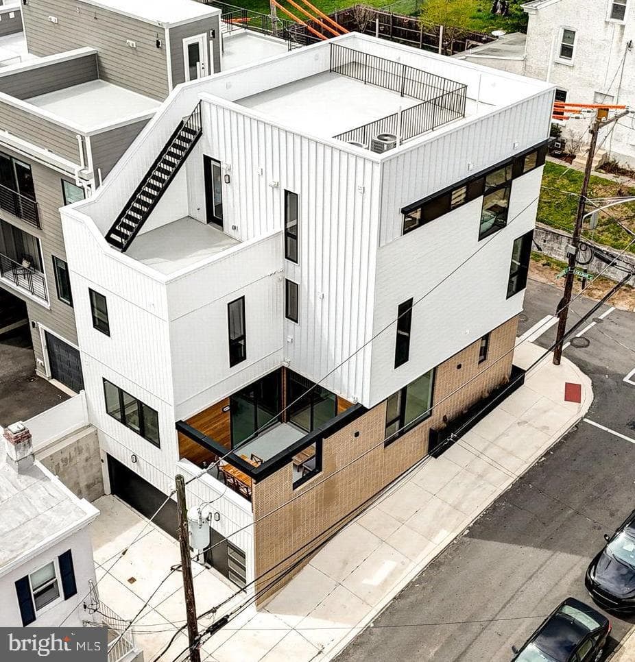 315 Delmar Street photo 40