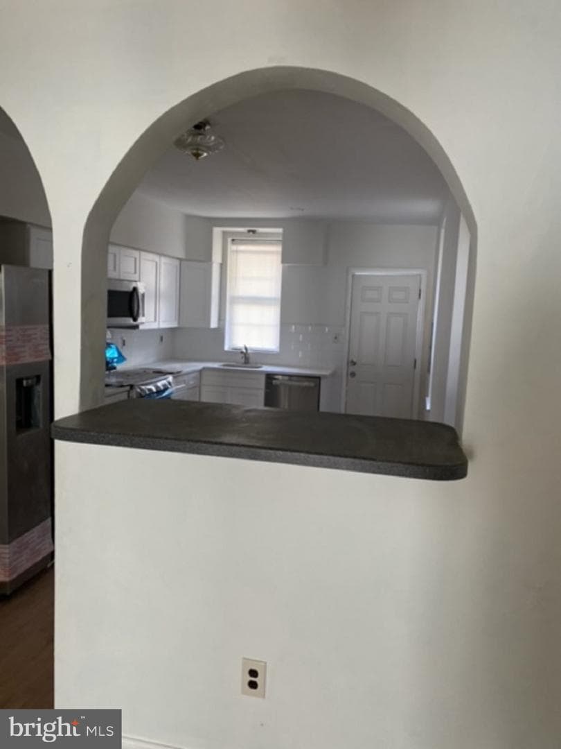 5917 Springfield Avenue photo 3