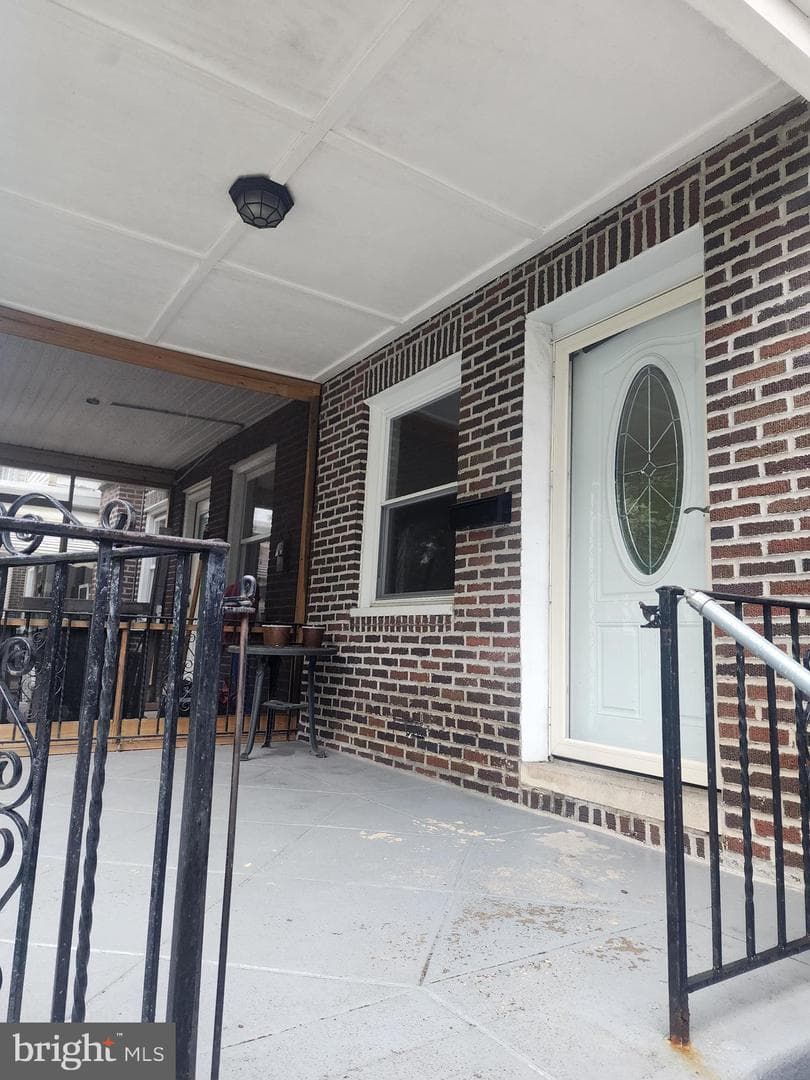 6642 N Opal Street photo 4