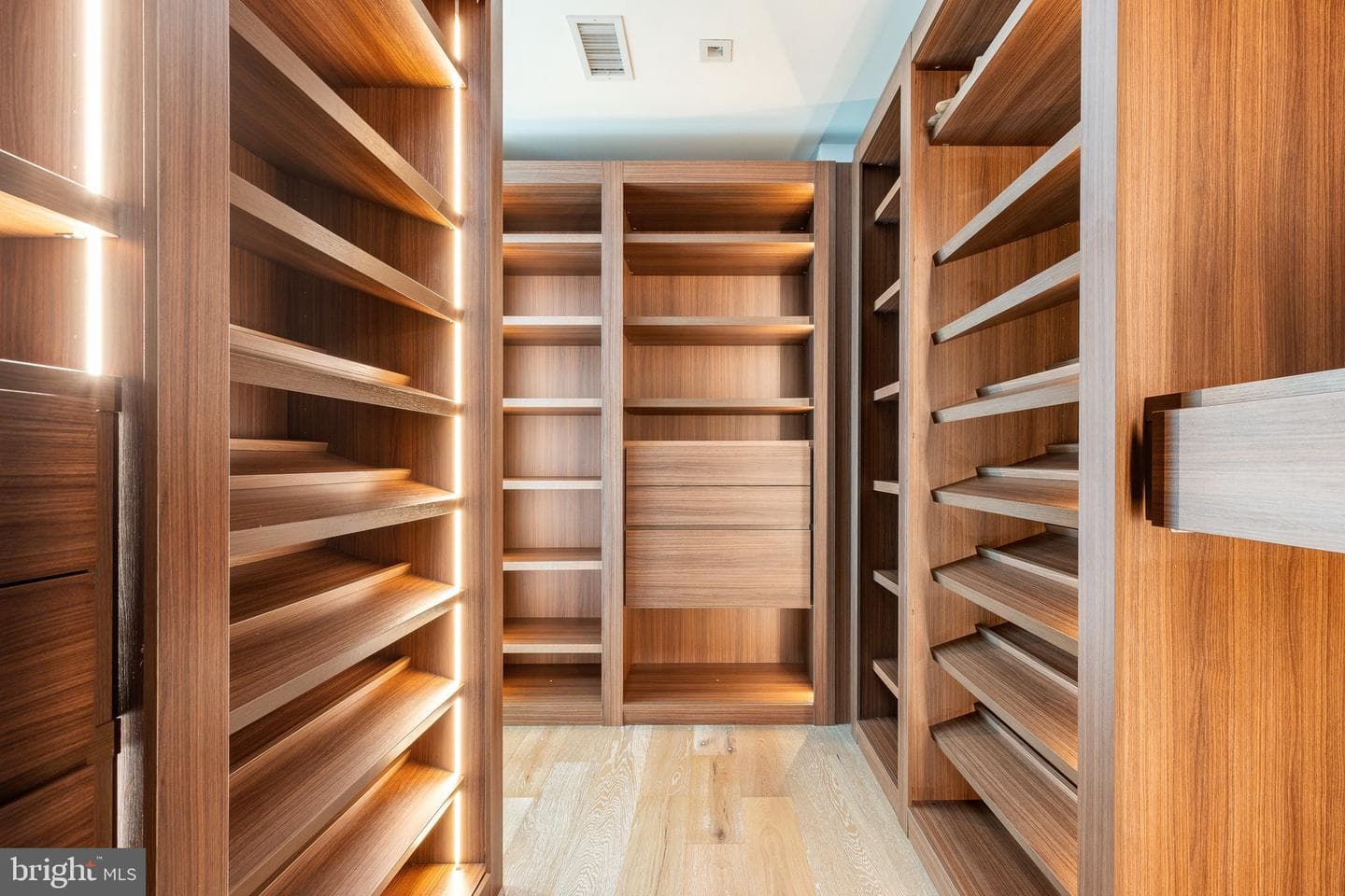 2110 Walnut Street #601 photo 57