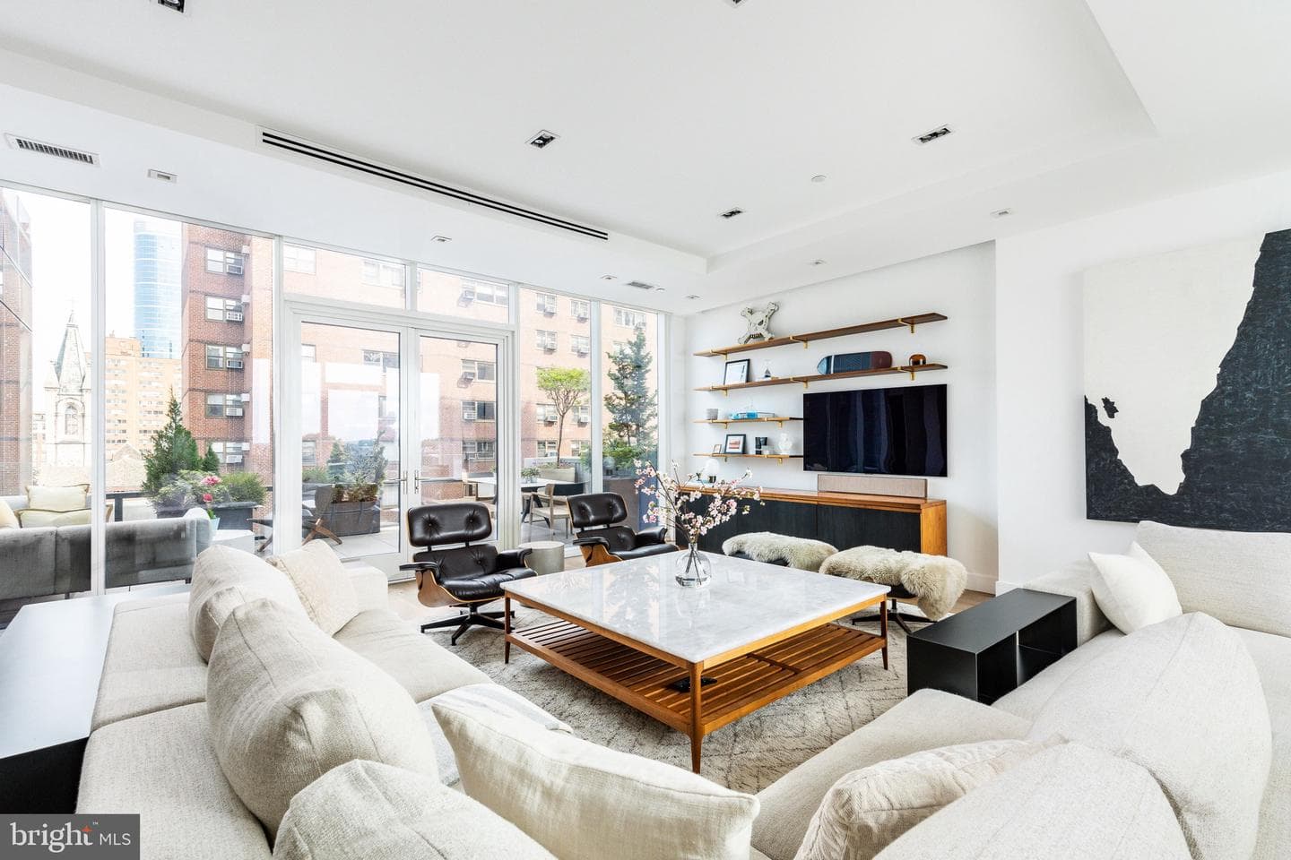 2110 Walnut Street #601 photo 8