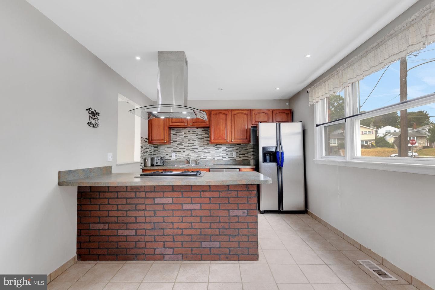 7456 Hill Road photo 12