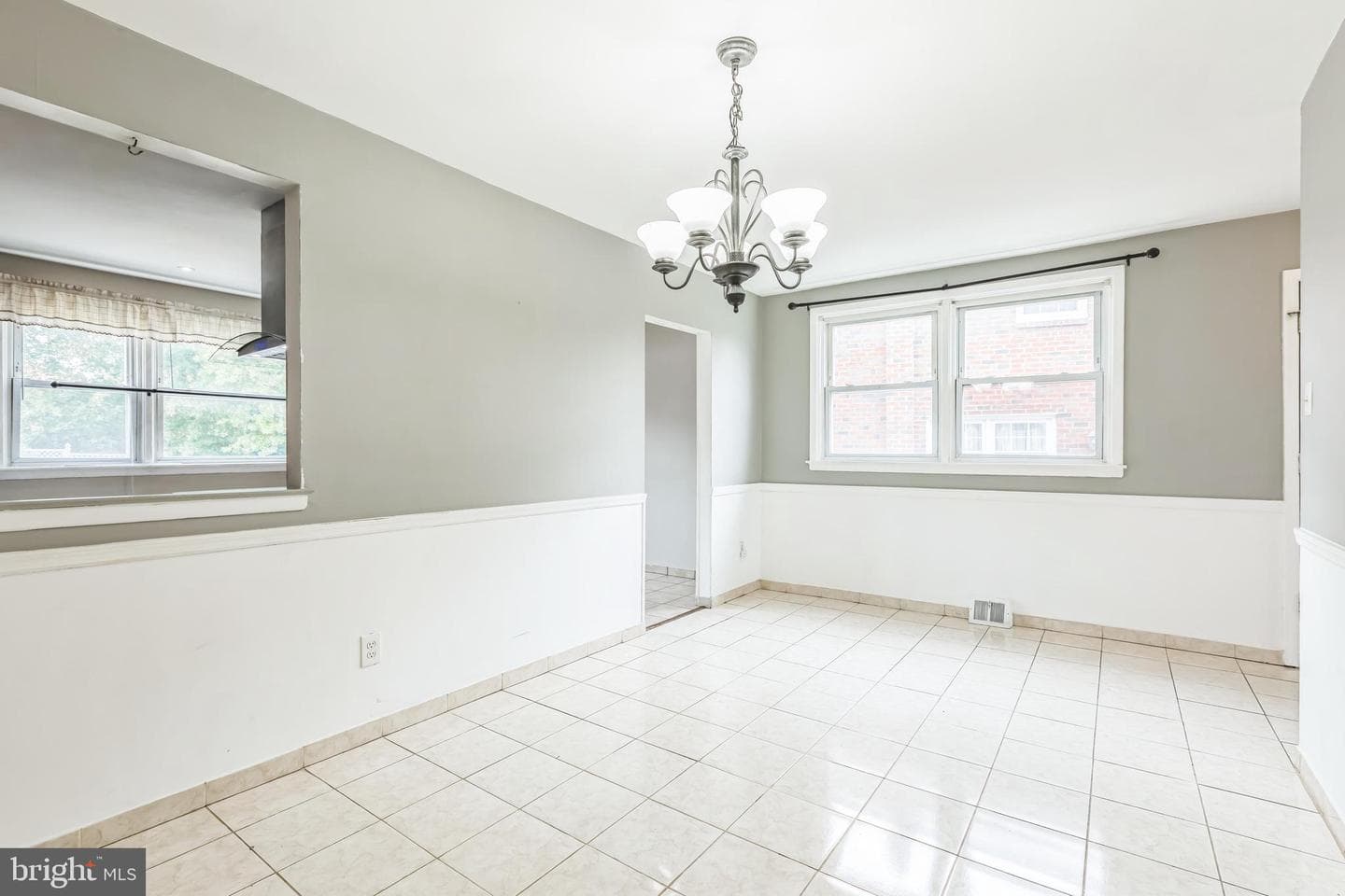 7456 Hill Road photo 19