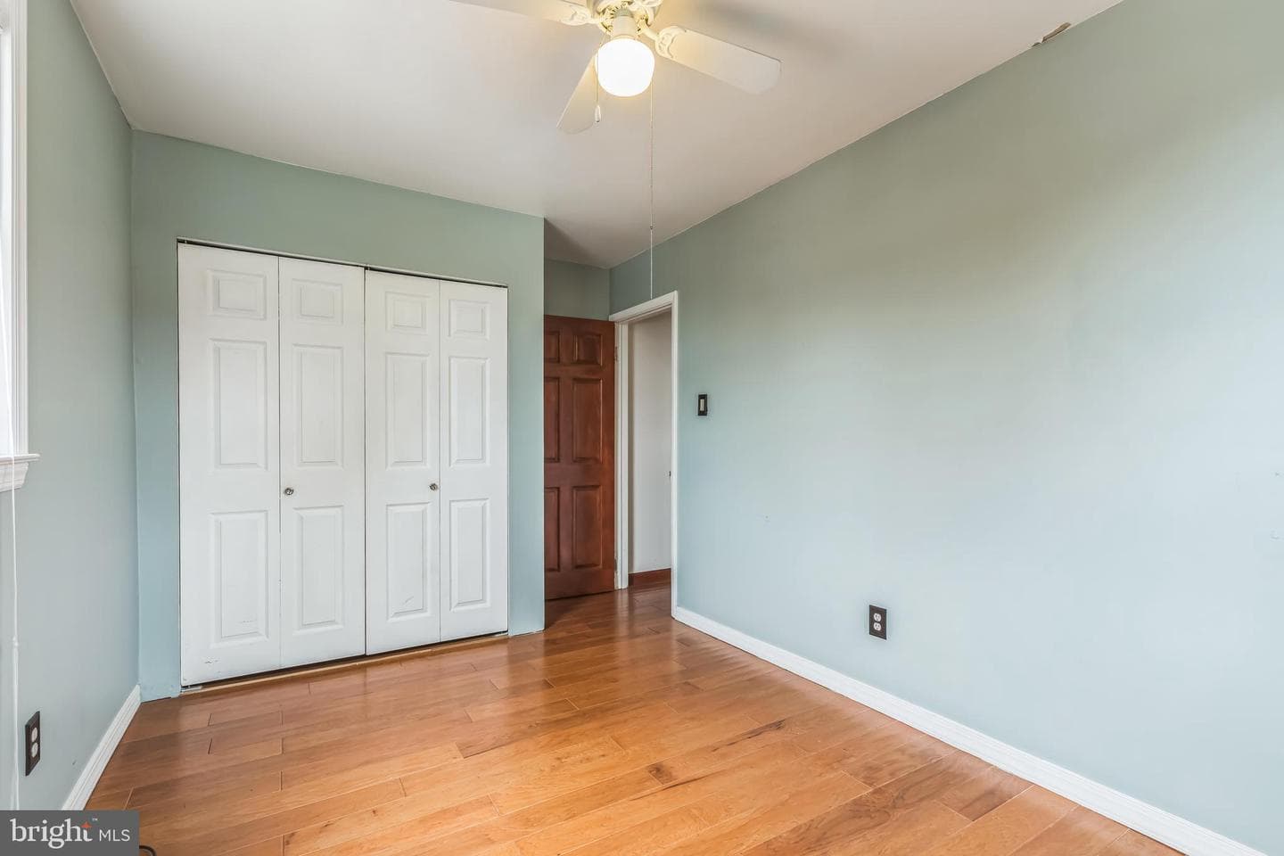 7456 Hill Road photo 26