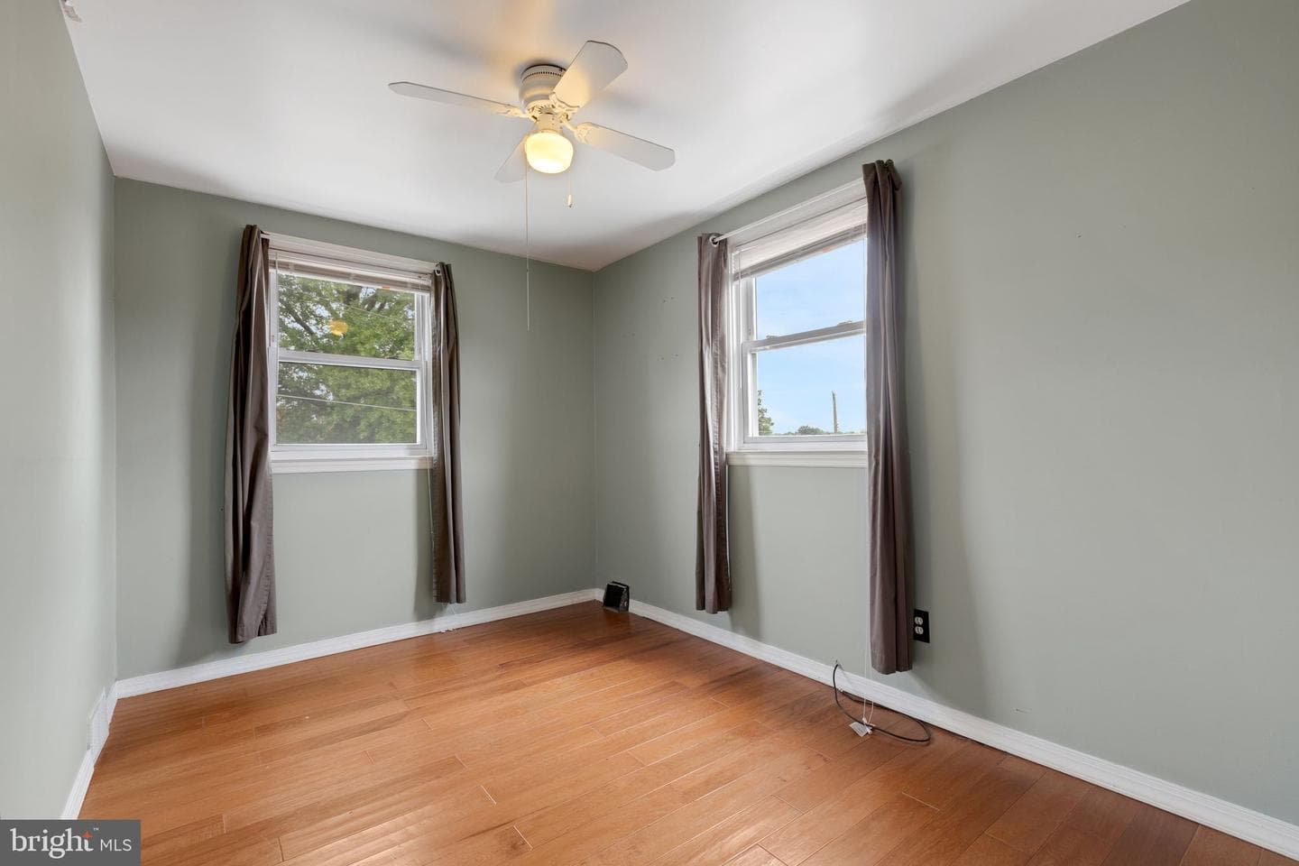 7456 Hill Road photo 28