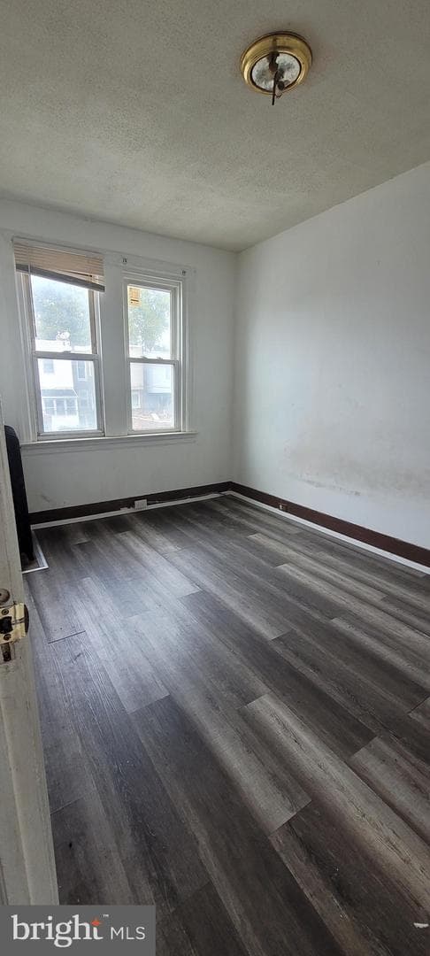429 E Mentor Street photo 12