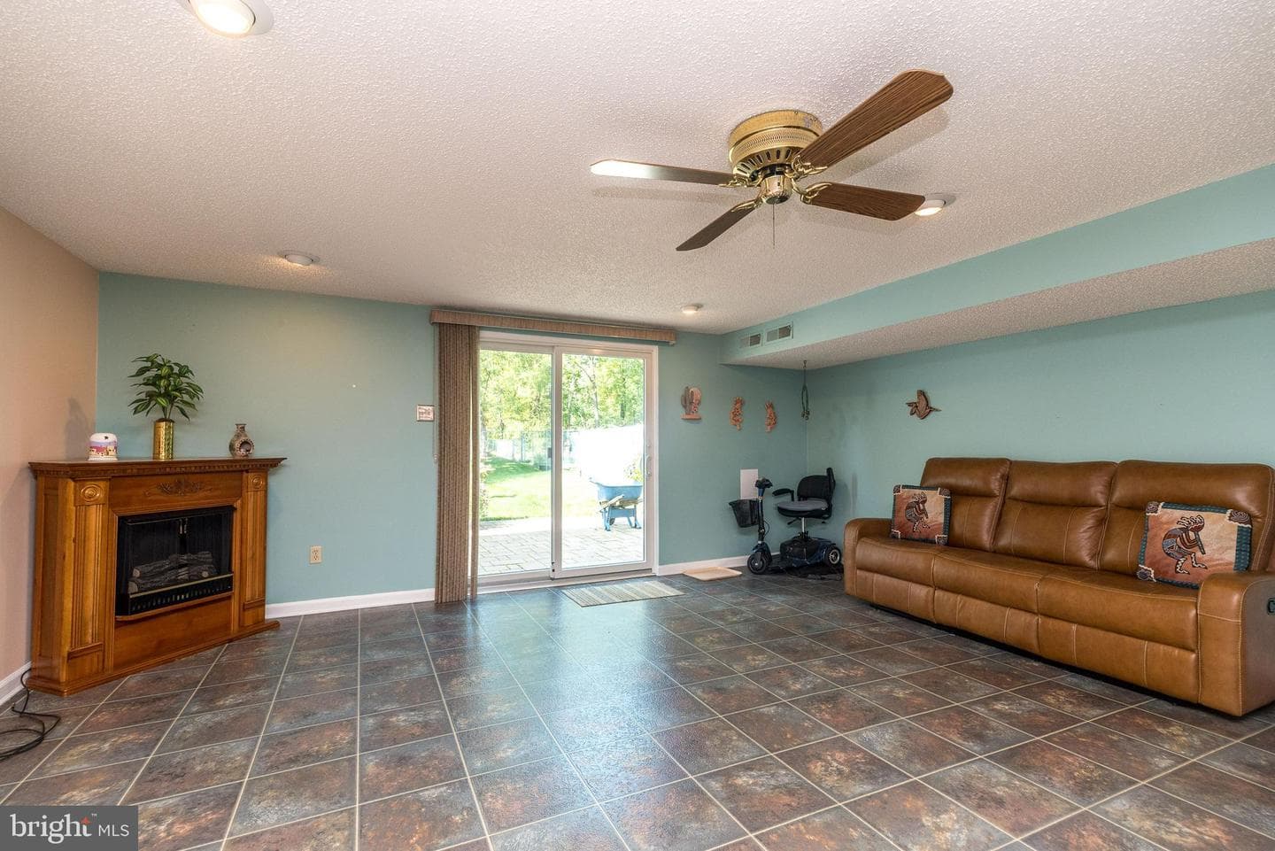 8424 Algon Avenue photo 22