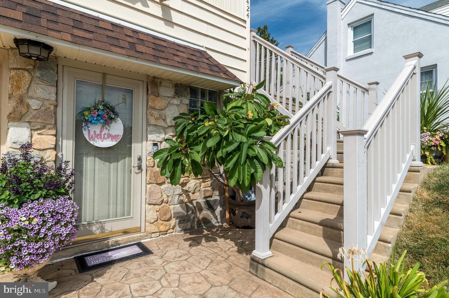 8424 Algon Avenue photo 3
