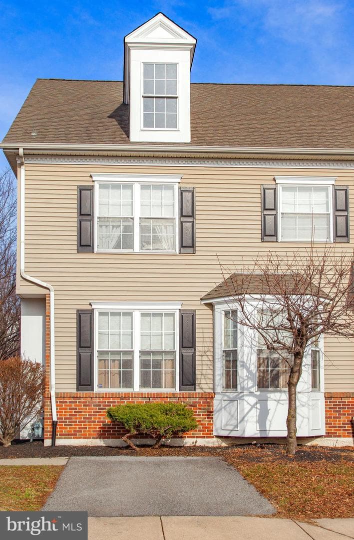 2109 Trevi Court photo 5