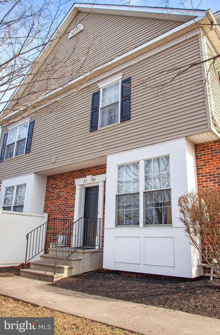 2109 Trevi Court photo 6