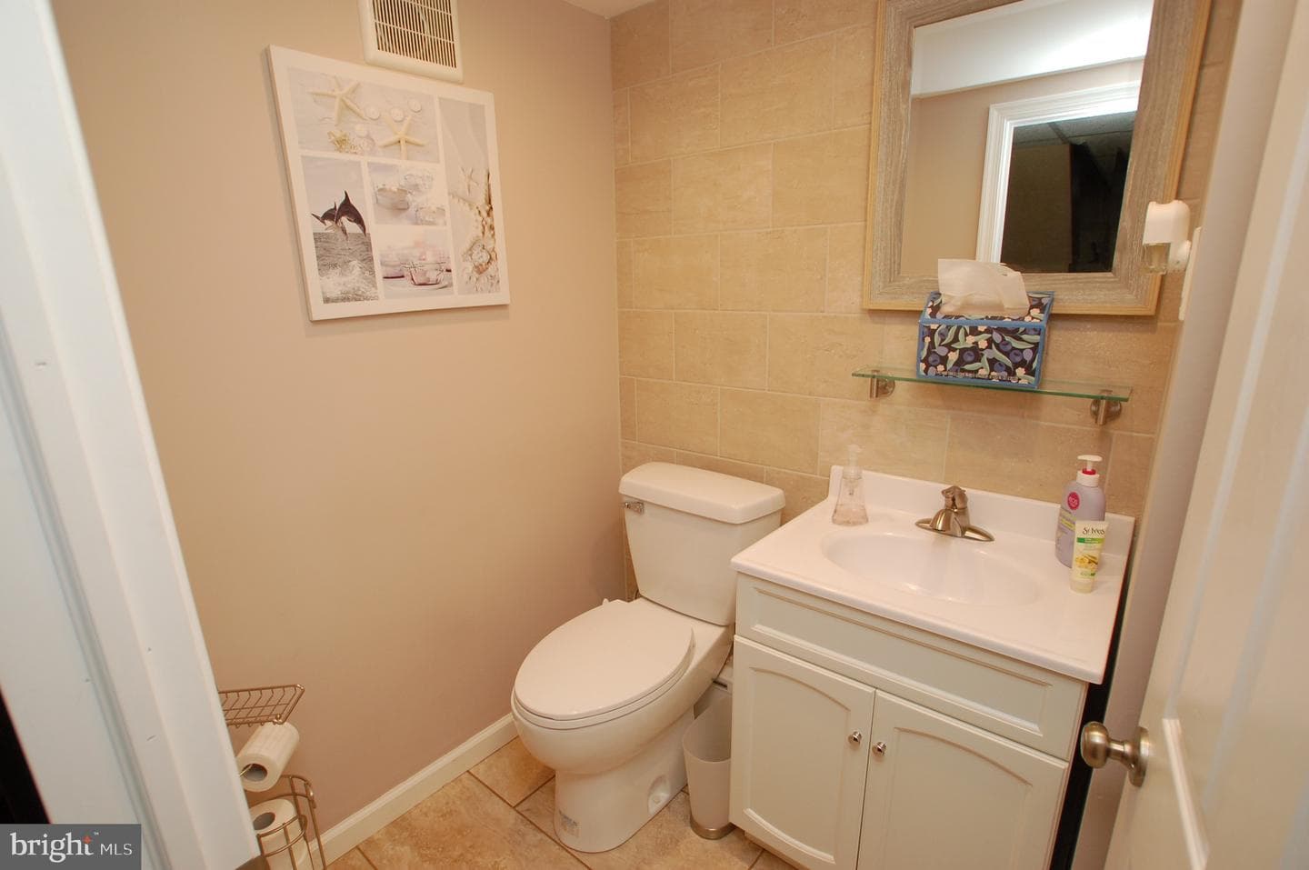 12424 Wyndom Road photo 17