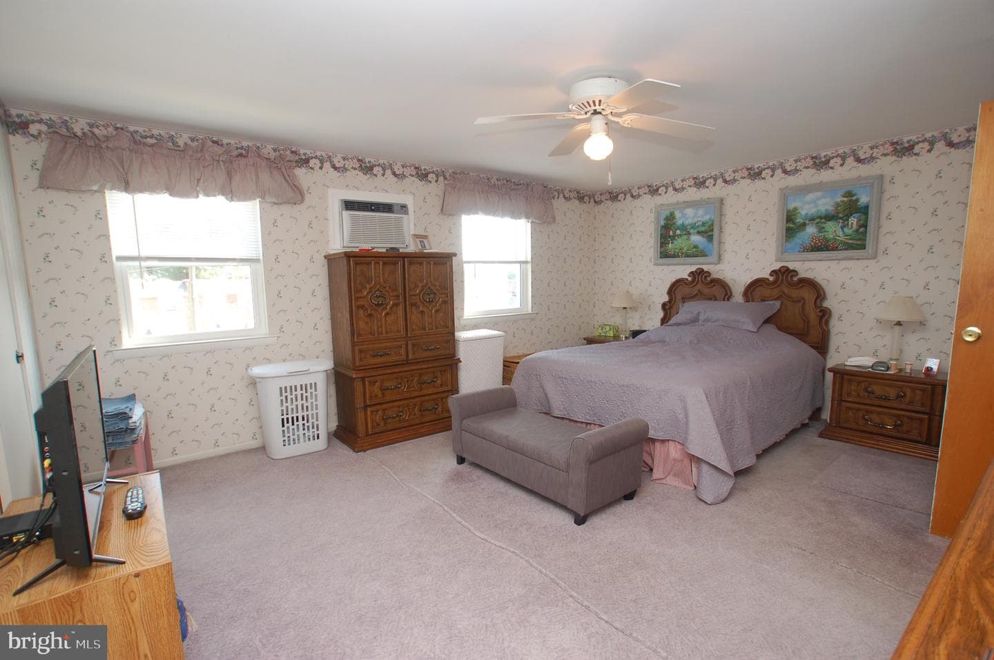 12424 Wyndom Road photo 19