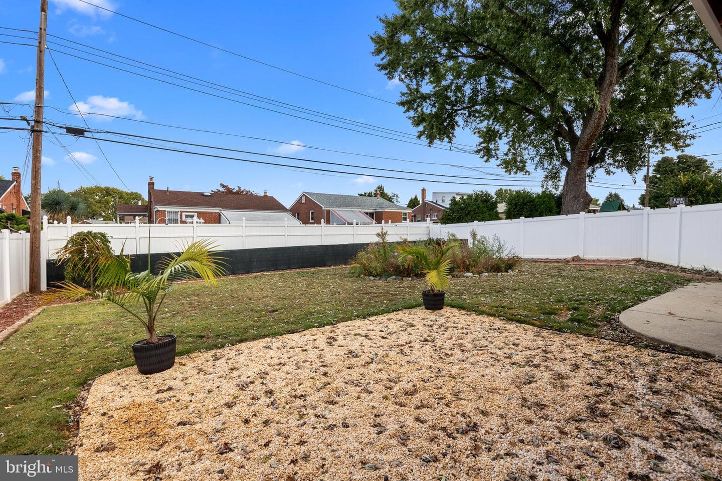 7610 Brous Avenue photo 32