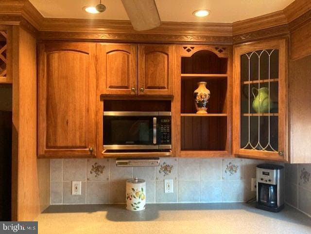 8850 Brocklehurst Street photo 10