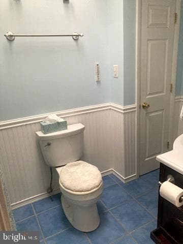 8850 Brocklehurst Street photo 17