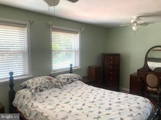 8850 Brocklehurst Street photo 21