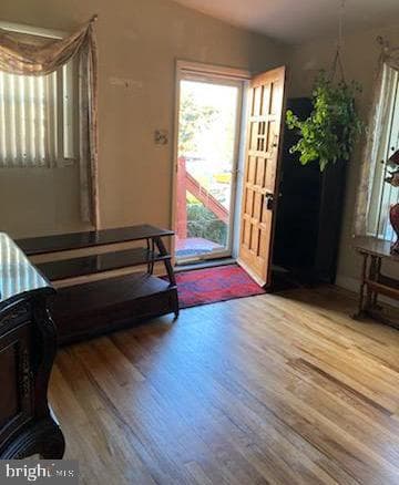 8850 Brocklehurst Street photo 4