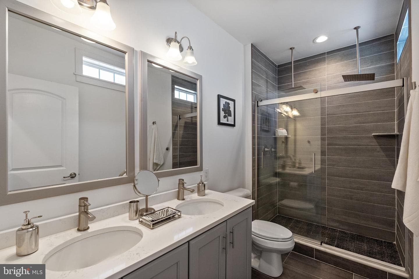 335 Wright Street photo 24