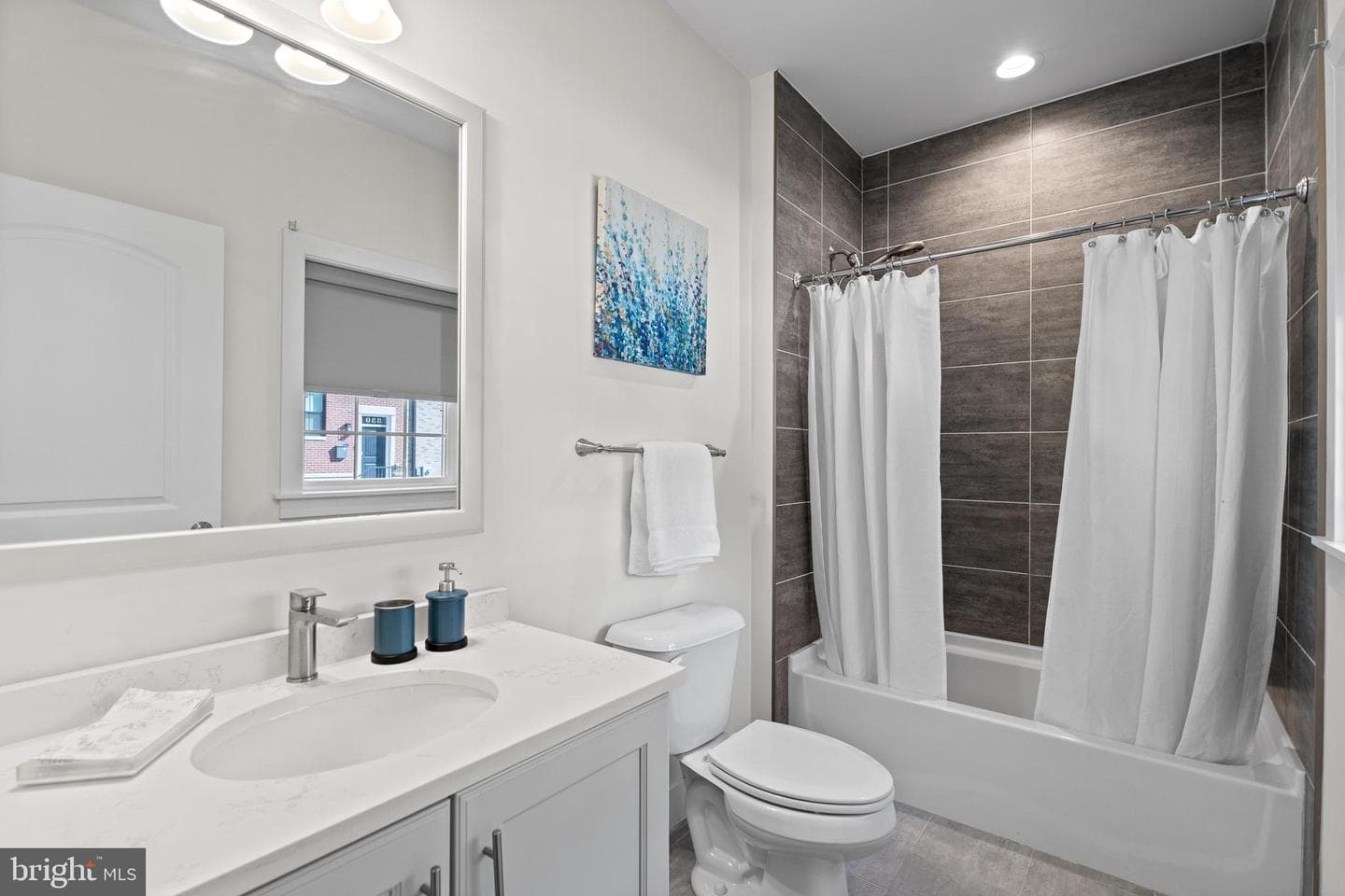 335 Wright Street photo 28
