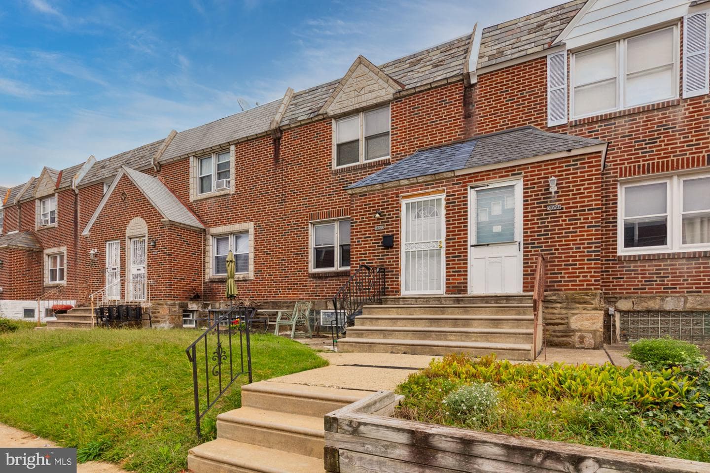 6325 Elmhurst Street photo 1