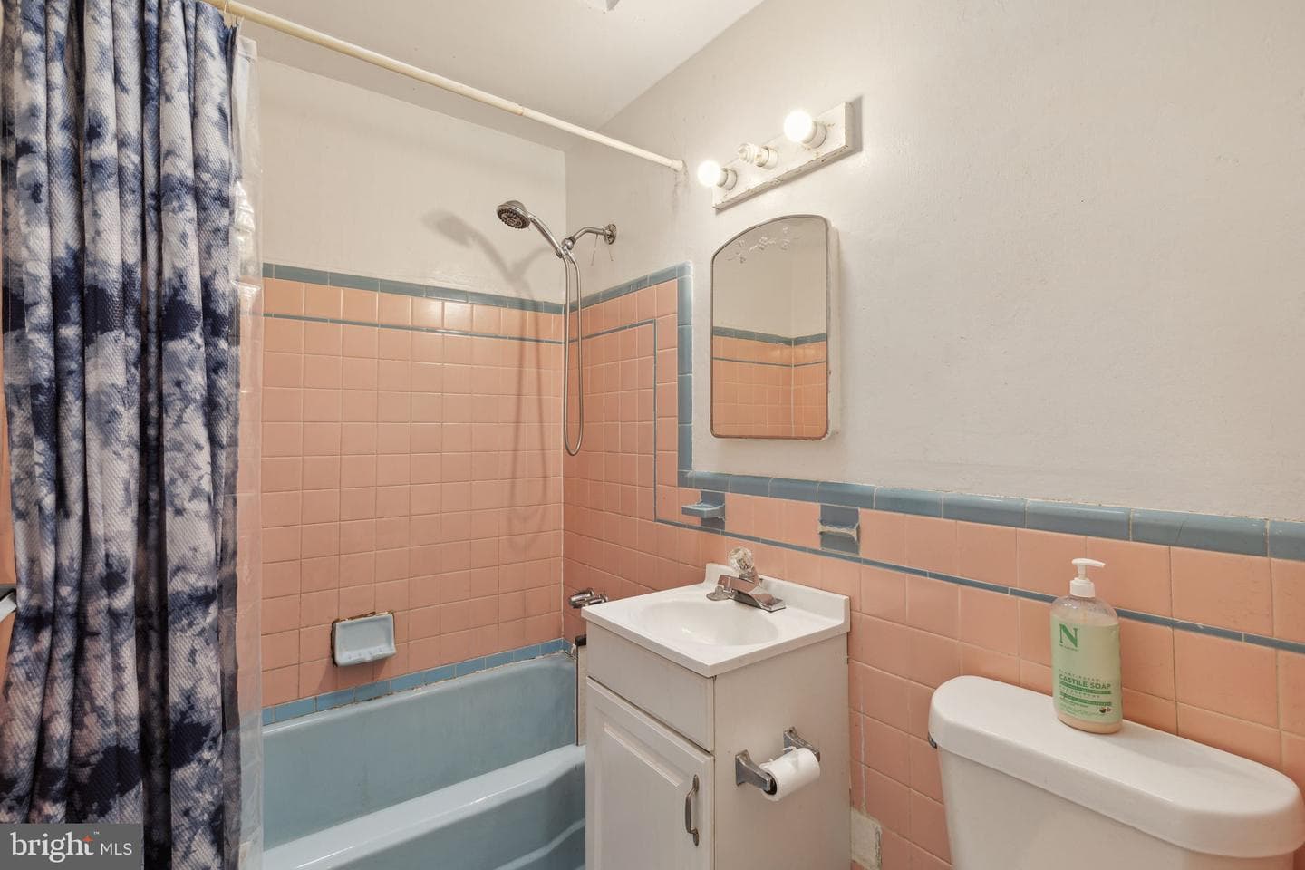 6325 Elmhurst Street photo 17