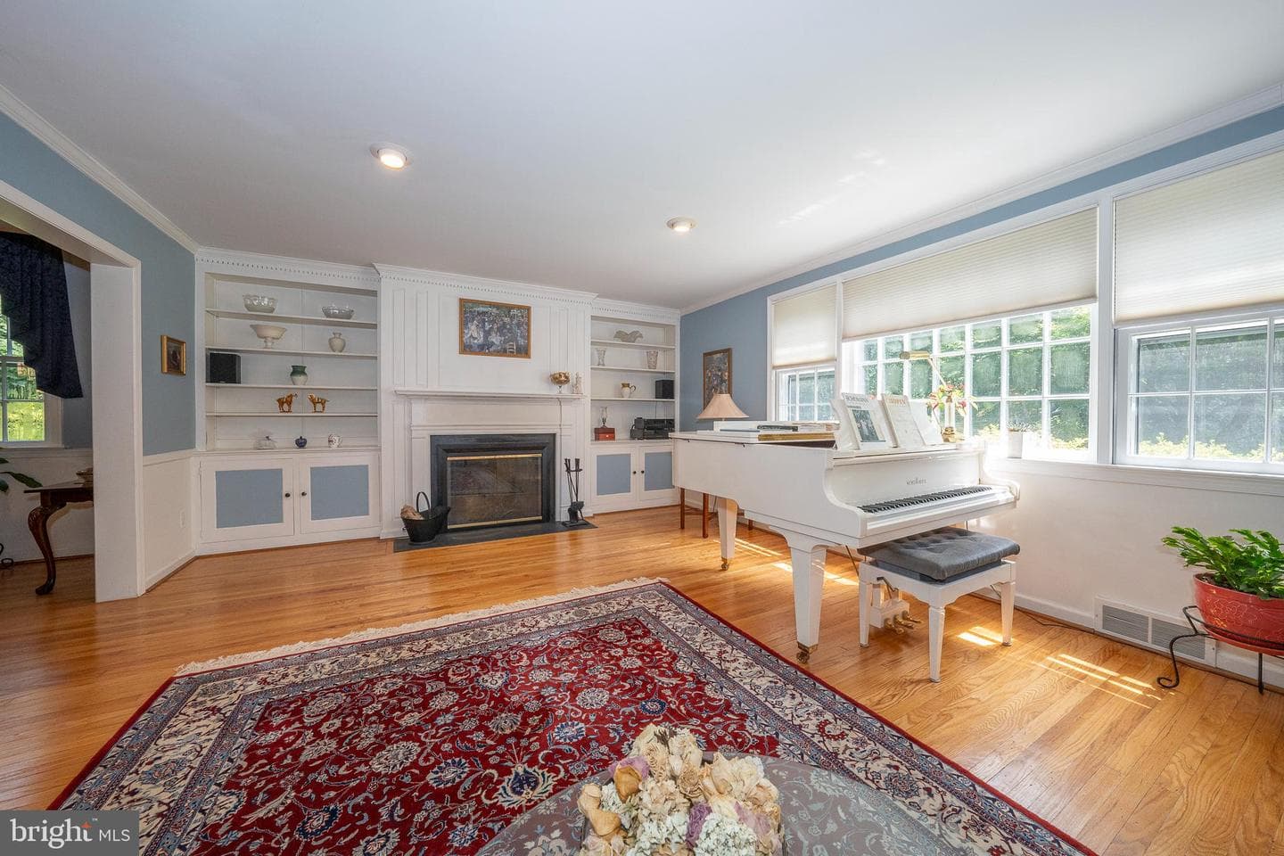 539 W Moreland Avenue photo 3