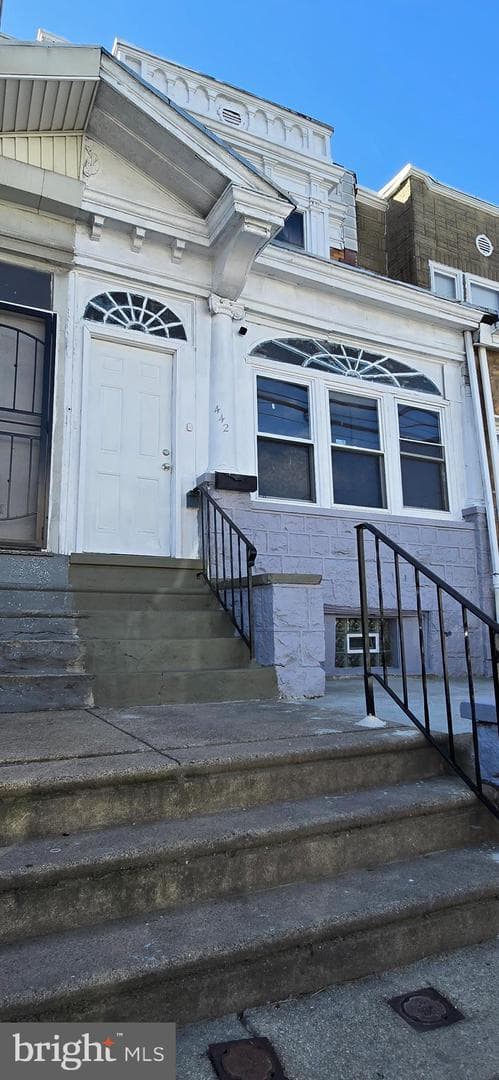 442 W Fisher Avenue photo 2