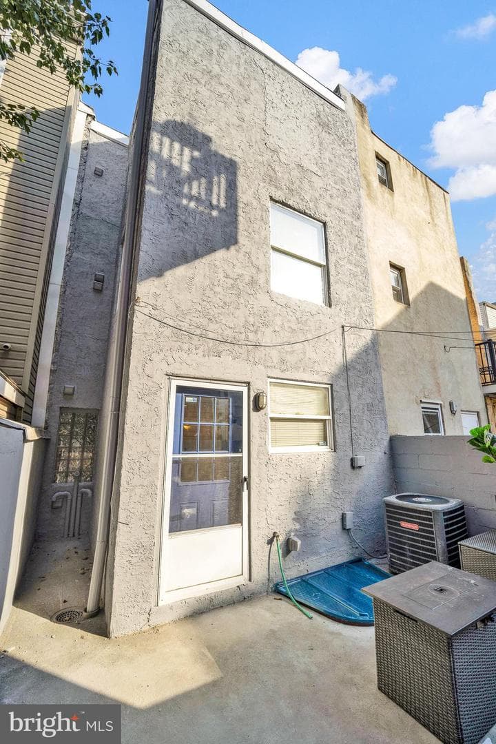 814 S 13th Street photo 34