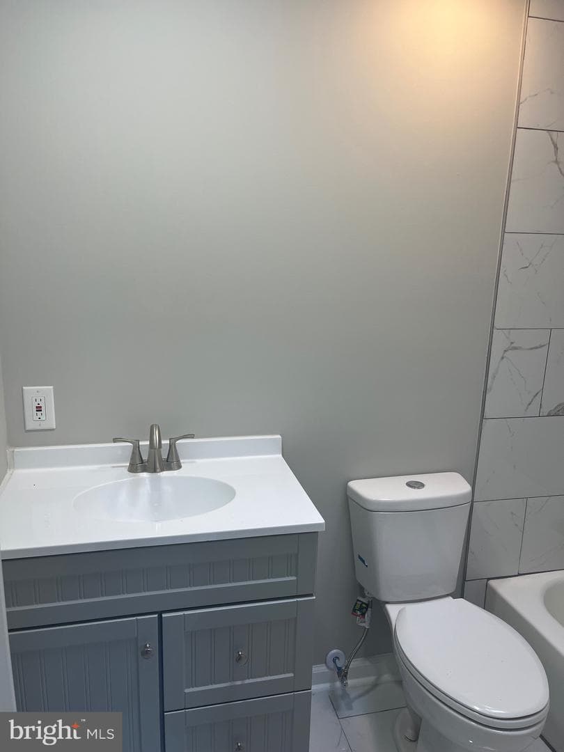 5826 N Lambert Street photo 17