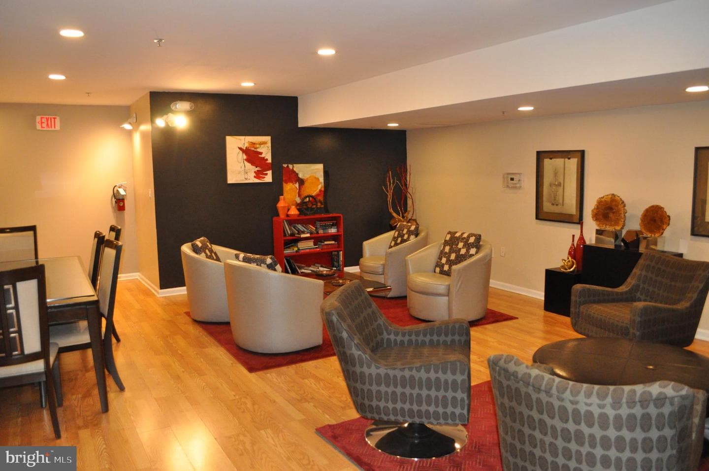 1324 Locust Street #1431 photo 20
