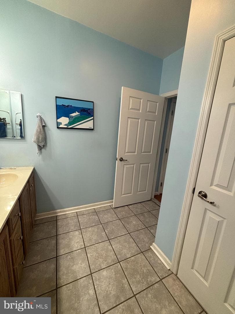 15011 Dahlia Drive photo 23