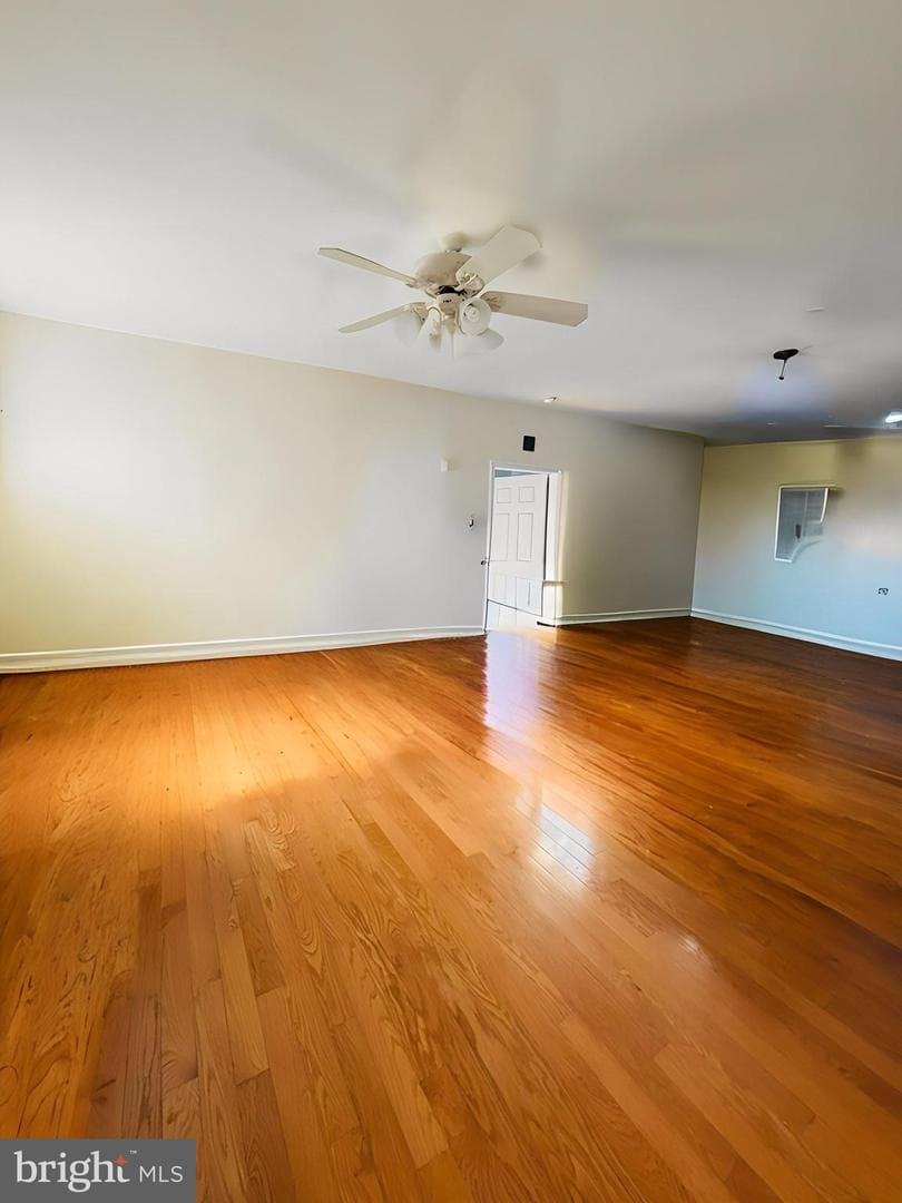 15011 Dahlia Drive photo 8